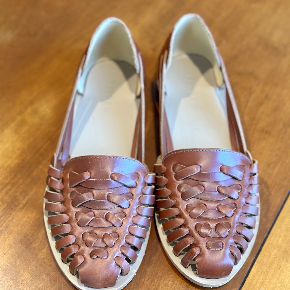 Nisolo Huarache leather Sandal- women’s size 7 New w/o tags!